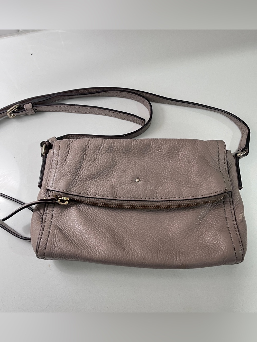 Kate Spade Pebbled Leather Crossbody Bag in Taupe Gray